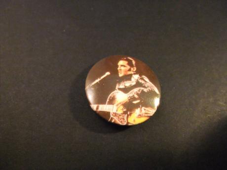 Elvis Presley king of rock met gitaar